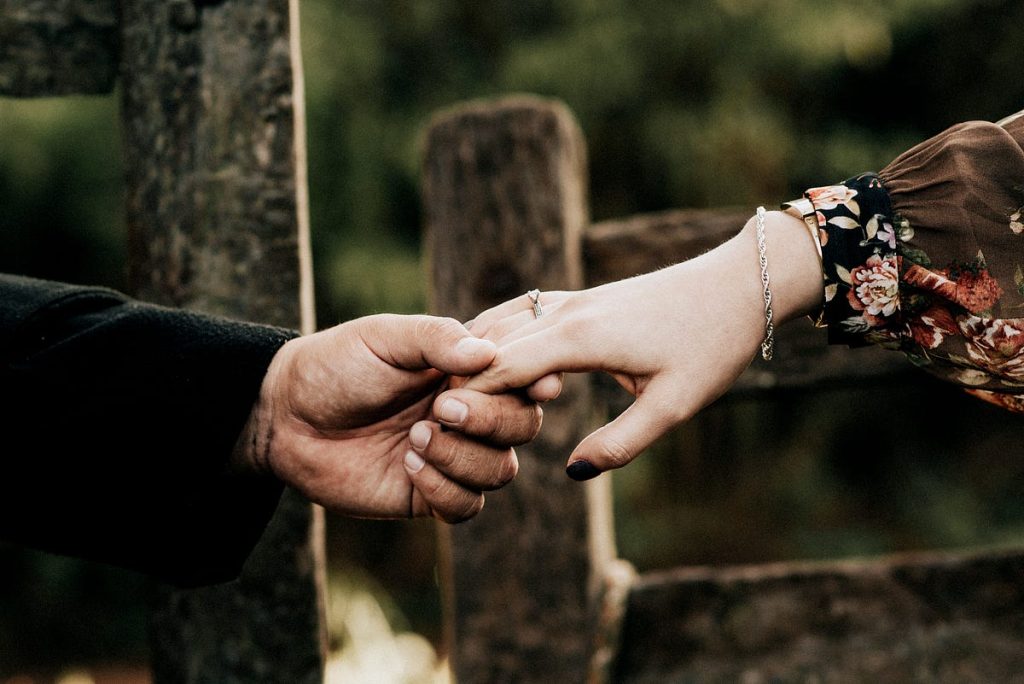 Attachment Styles: The Psychology Behind How You Love (and Push People Away)